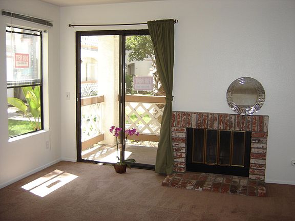 3rd image of 9346 Twin Trails Dr Unit 103
