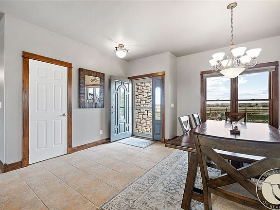5th image of 4040 Valley Canyon Ranch Rd