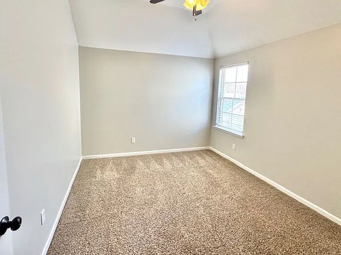 5299 Ridge Laurel Ter — Photo 10