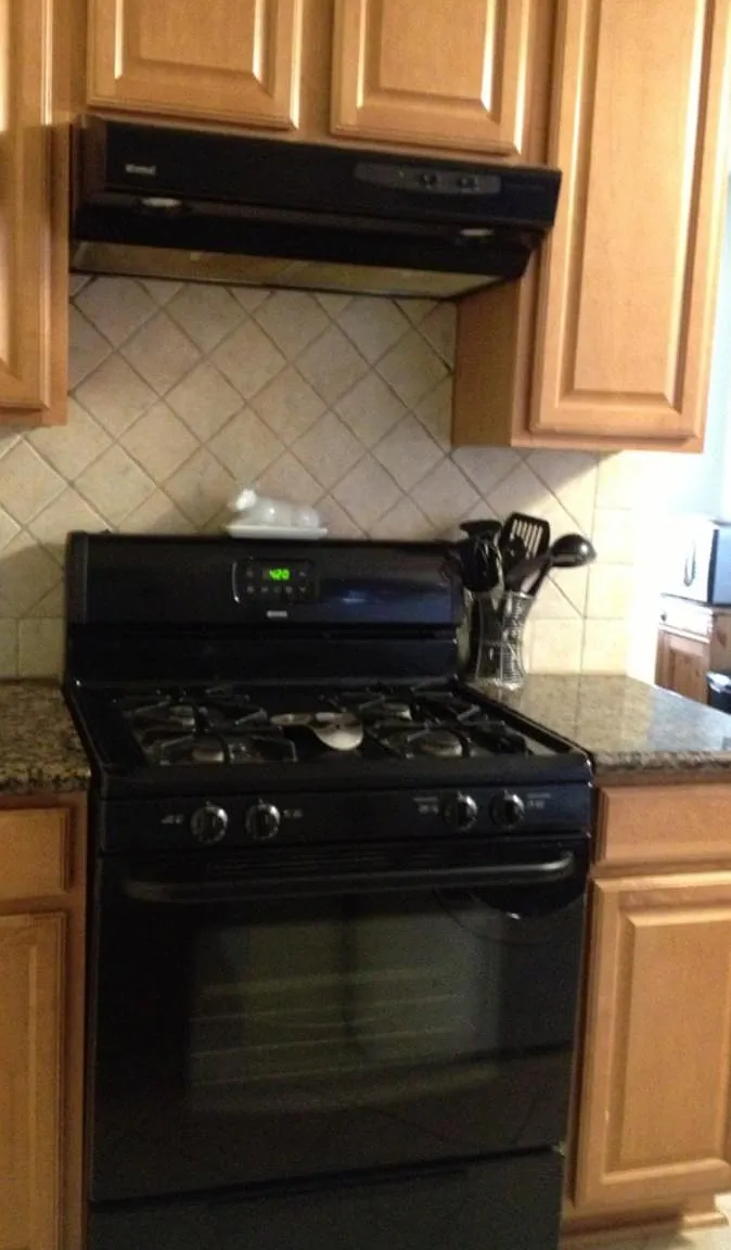2 bed, 760 sqft, $2,595 — Photo 1