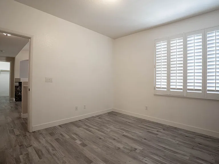 9050 W Warm Springs Rd #2055 — Photo 4
