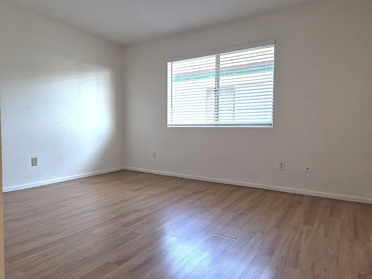 8732 Lomita Dr #C — Photo 12