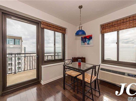 2nd image of 100 West Broadway