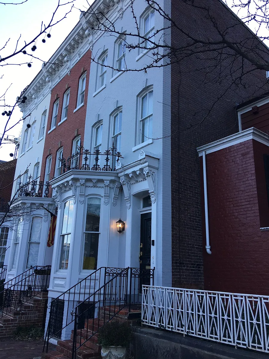 Building Photo - 1216 30th St NW #1