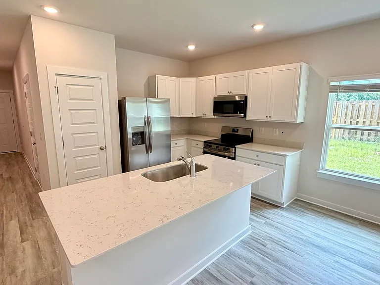 13 S Main Deck Dr — Photo 9