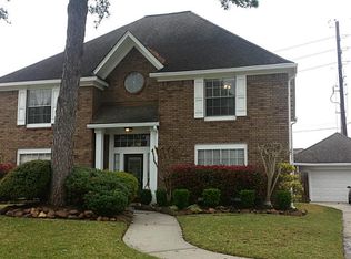 6015 Silent Oaks Dr, Humble, TX 77346