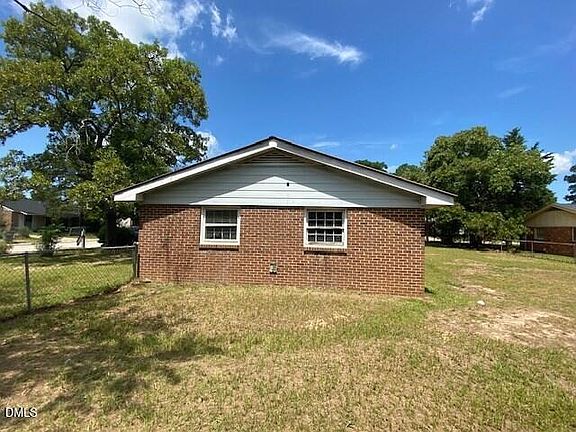 4th image of 5514 Livingston Dr