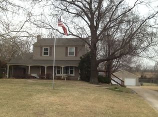 410 SE Dupont Rd, Tecumseh, KS 66542