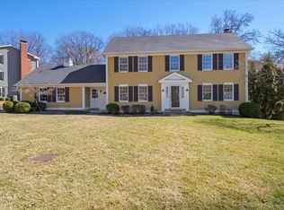 791 Haw Thicket Ln, Saint Louis, MO 63131