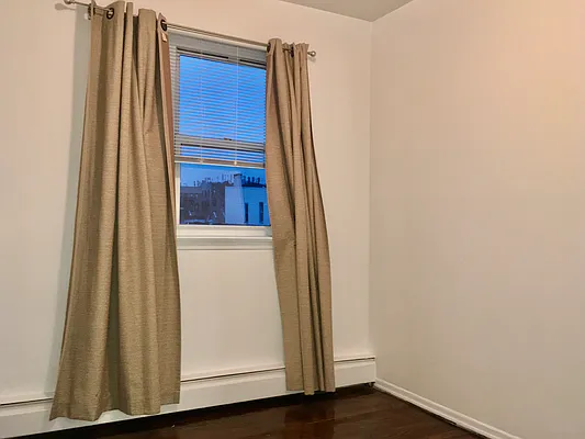 Rented by Modern Spaces | media 16