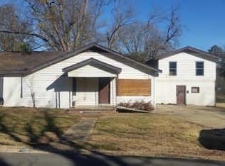 908 George Ave, Bastrop, LA 71220