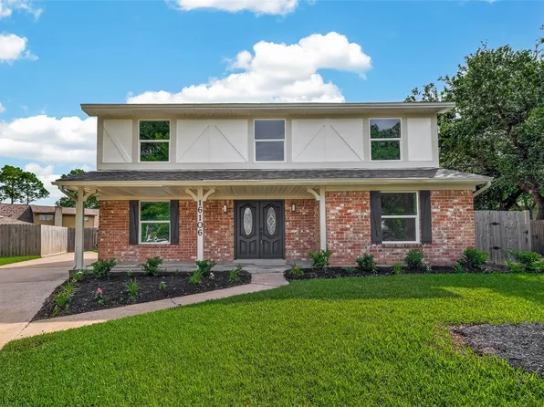 16106 San Rio Dr, Houston, TX 77083