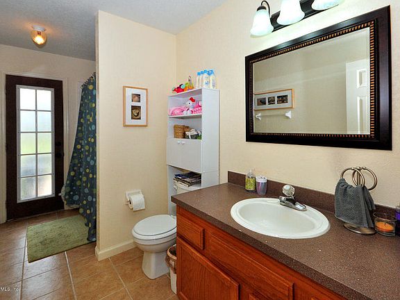 3rd image of 4571 Pebble Brook Dr
