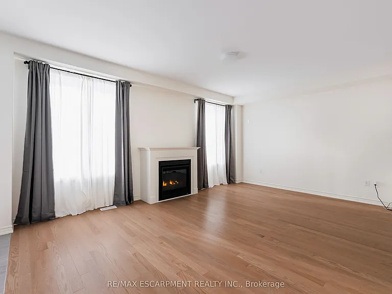 48 Sparrow Way — Photo 20