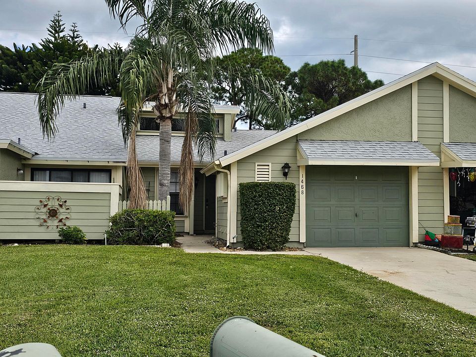 1st image of 1468 SE Colchester Circle