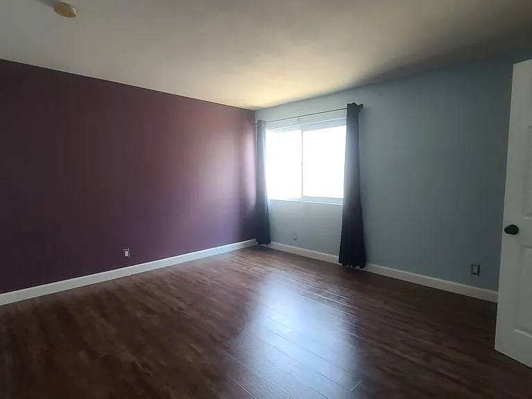 65 N Michigan Ave #9 — Photo 8