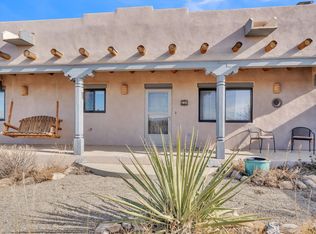 60 Camino de Golondrina, Ranchos de Taos, NM 87557
