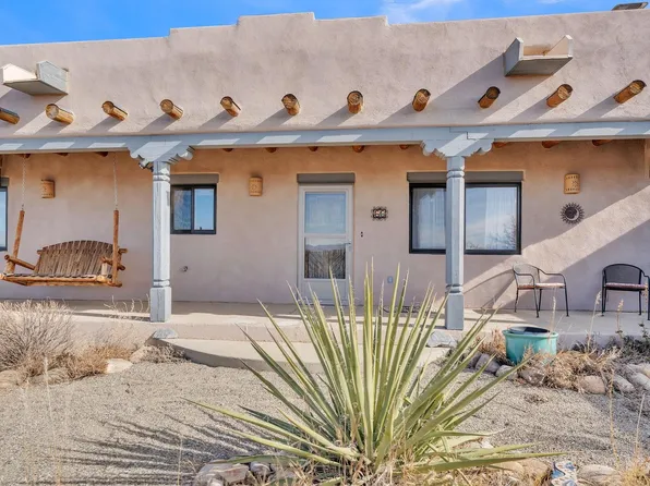 60 Camino de Golondrina, Ranchos de Taos, NM 87557