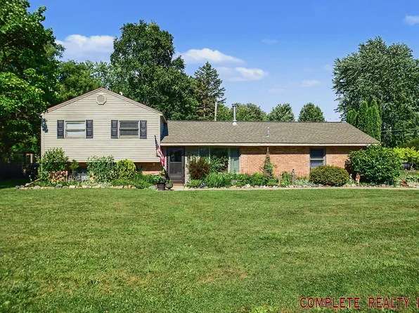 1318 N Jackson St, Lapeer, MI 48446