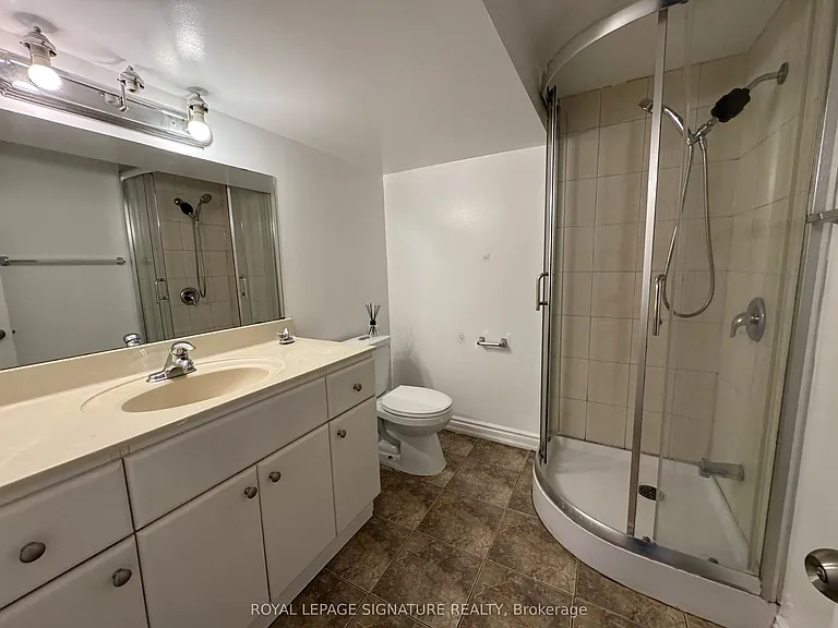 130 Budea Cres #BASEMENT — Photo 12