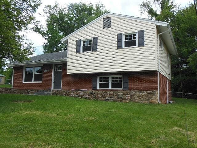 1st image of 4923 Northwood Dr NW