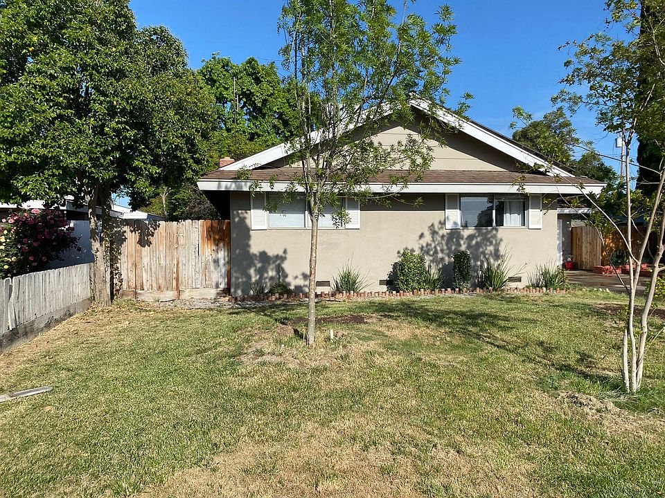 1700 S Giddings St, Visalia, CA 93277 Zillow