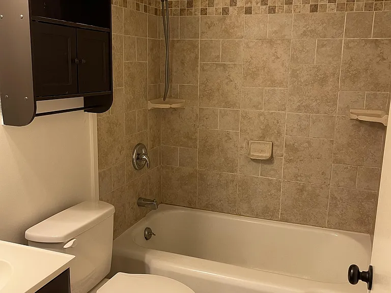 112 Poplar St — Photo 6