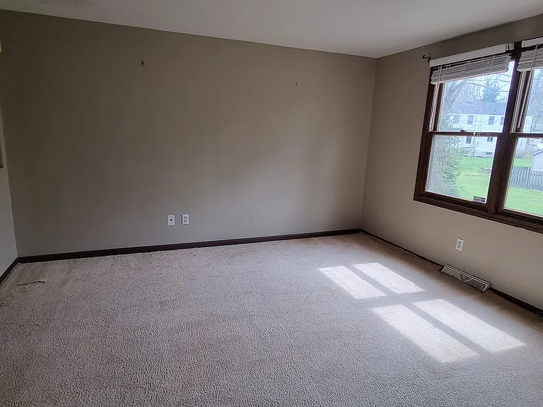 Shadow Wood Dr — Photo 12