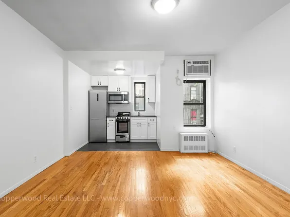 310 E 85th St APT 2D, New York, NY 10028