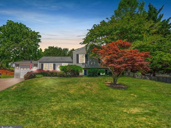 25100 Applecross Ter, Damascus, MD 20872