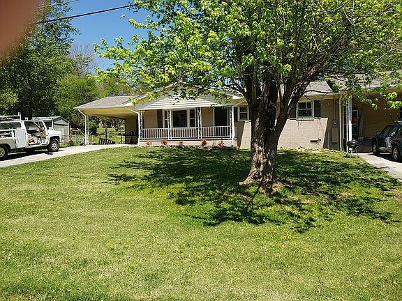 2nd image of 4912 Ada Ln