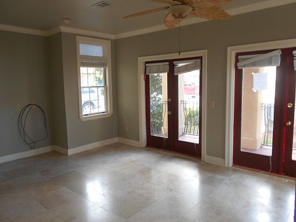 Additional Living Room