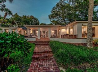 1220 Park St N, Saint Petersburg, FL 33710