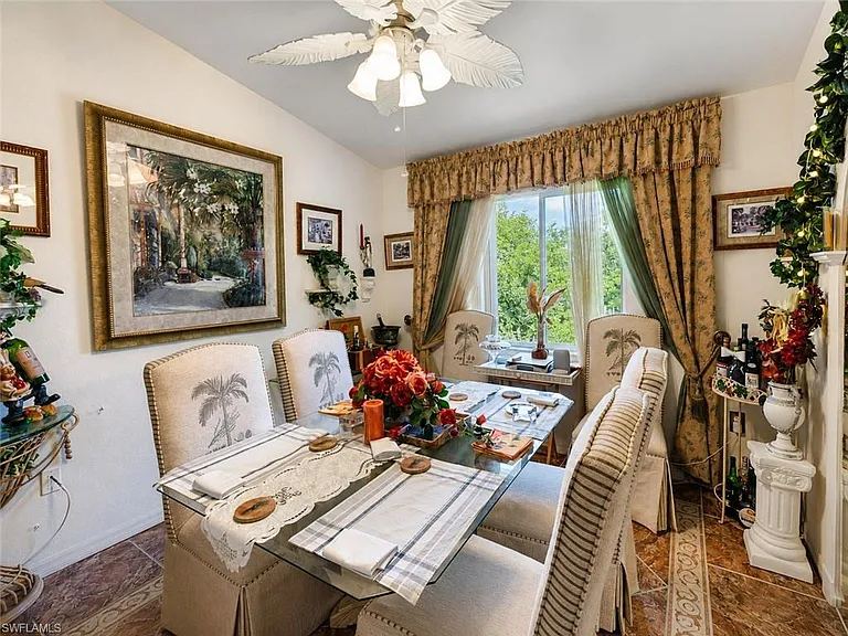 8294 Key Royal Cir #1631 — Photo 8