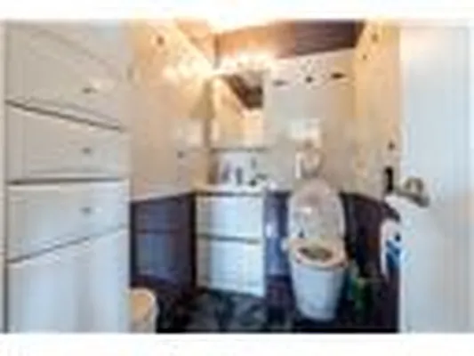 Sold by Remax Edge | media 12