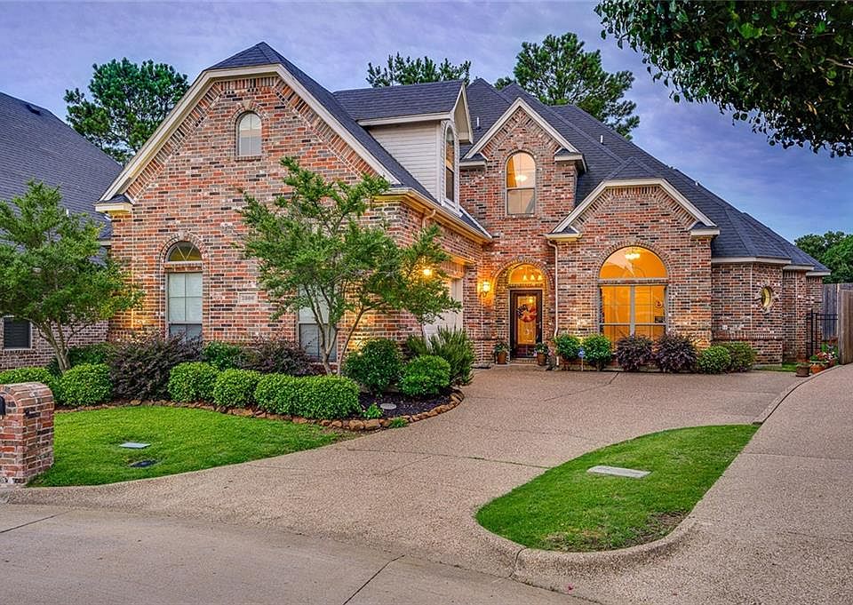 1st image of 3806 Park Valley Ct