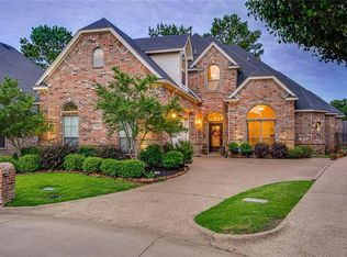 3806 Park Valley Ct, Arlington, TX 76017