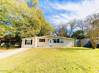 3701 Macgregor Dr, Jacksonville, FL 32210