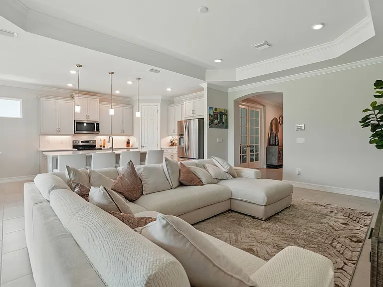 28165 Captiva Shell Loop — Photo 7