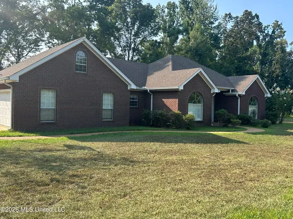 195 County Road 370, Greenwood, MS 38930