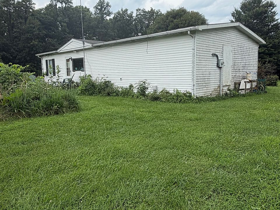 2nd image of 3029 N County Road 450 W