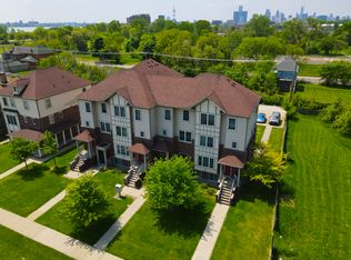 Bridgeview I & II, Detroit, MI 48214