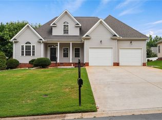 105 Banabus Ln, Anderson, SC 29621