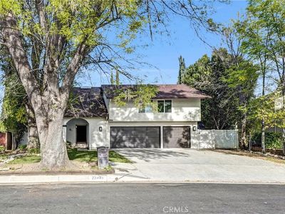 22935 Sylvan St, Woodland Hills, CA, 91367