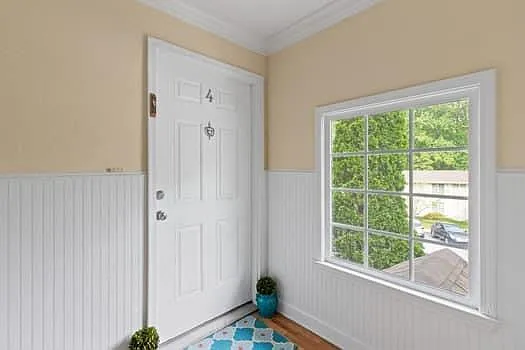 2 bed, 2.0 bath, 1102 sqft, $2,250 — Photo 2