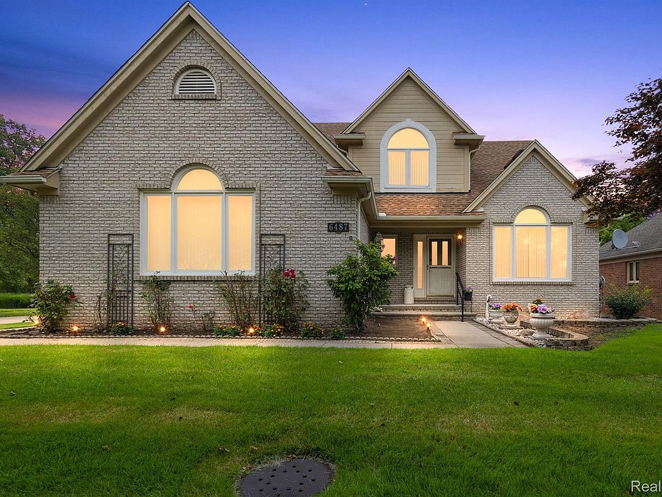 1st image of 6487 Berkshire Dr
