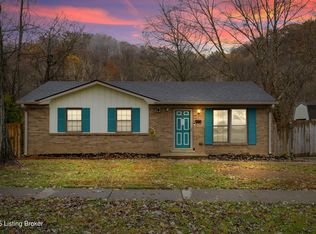 11719 Pond Creek Dr, Louisville, KY 40272