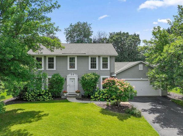 16345 Victoria Curv SE