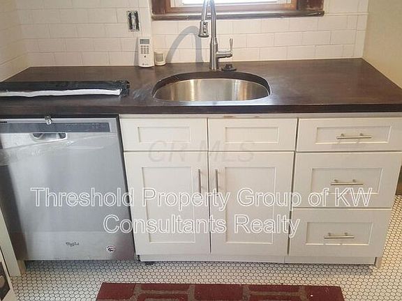 5th image of 1485 N 6th St