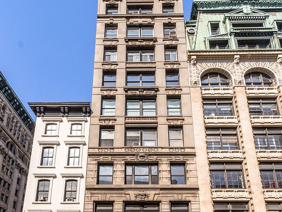 5th image of 491 Broadway APT 4